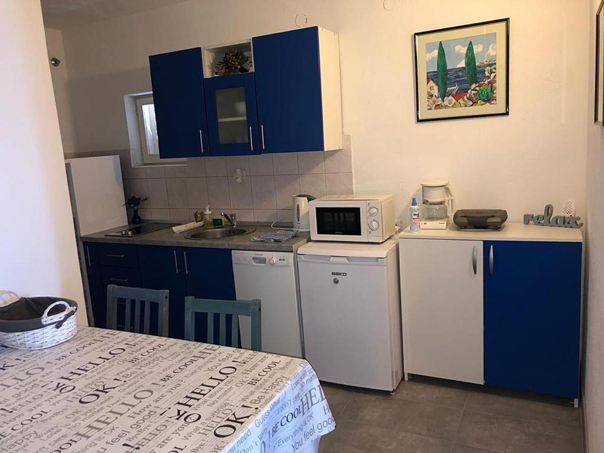 Apartments by the sea Tucepi, Makarska - 2699 Bagian luar foto